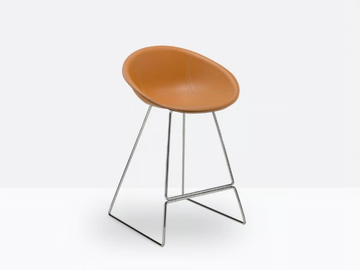 GLISS 932 - Sled base upholstered stool by Pedrali - view 3