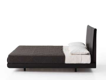 SADORU - Tanned leather double bed with high headboard by Porro - view 3