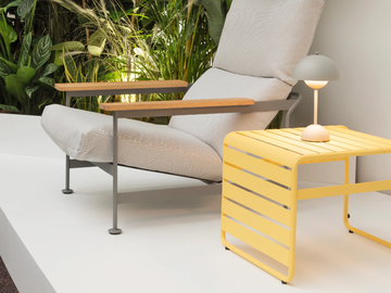 JUGO - Square metal garden side table by Prostoria - view 3