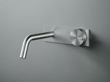 Q. 18 10R - Wall-mounted stainless steel washbasin mixer by Quadrodesign - view 2
