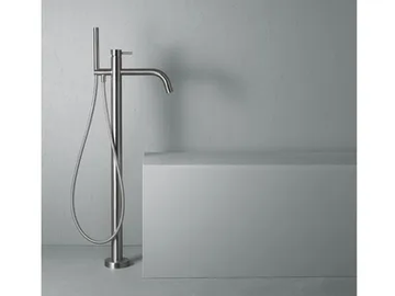 SOURCE 12 62 - Floor standing bathtub mixer by Quadrodesign - view 2