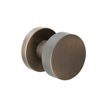 MONACO - Brass door knob by Quincalux - view 3