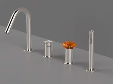 DOR16 - Deck mounted 4 hole bathtub tap with diverter by Radomonte - view 2