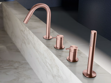 TKI16 - Deck mounted 4 hole bathtub tap with hand shower by Radomonte - view 2