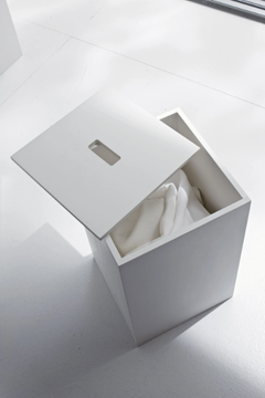 UNICO - Corian® laundry container by Rexa - view 3