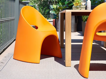 AMÉLIE - Stackable polyethylene chair by SLIDE - view 3