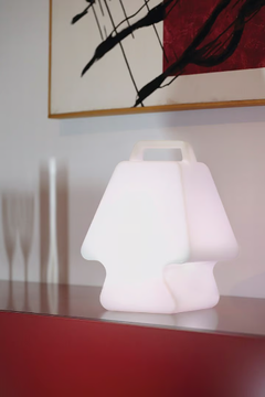 PRÊT-À-PORTER - LED polyethylene table lamp with rechargeable battery by SLIDE - view 3