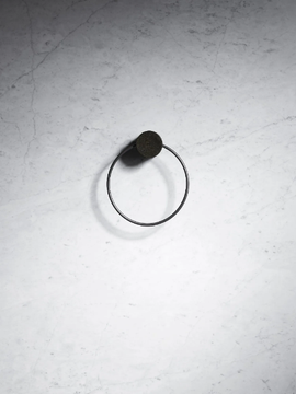 FONTANE BIANCHE - Marble towel ring by Salvatori - view 3