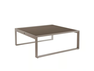 KOMFY - Square low glass and aluminium garden side table by Sifas - view 2