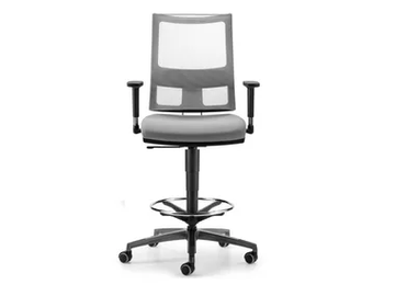 ALLYNET 1773 - Mesh drafting stool with castors with 5-Spoke base by TALIN - view 2