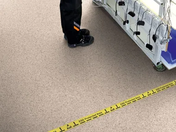 PRIMO SD - Resilient static dissipative vinyl flooring by TARKETT - view 2