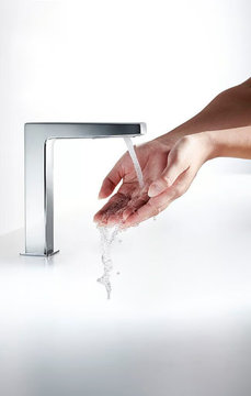 TLE25007E - Countertop electronic washbasin mixer by TOTO - view 3