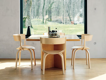 404 F - Wooden chair with armrests by Thonet - view 3