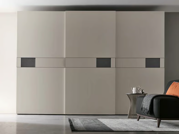 PITTI - Sectional wardrobe with sliding doors by Tomasella - view 2