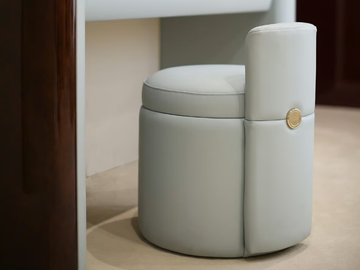MADISON - Upholstered round leather pouf by Turri - view 2
