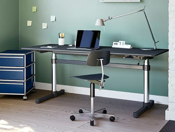 USM KITOS M - Height-adjustable rectangular office desk by USM - view 2
