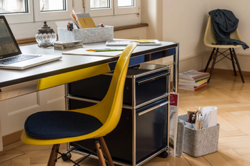 USM HALLER PEDESTAL - Metal office drawer unit with castors by USM - view 3