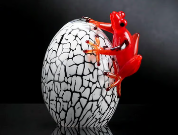 SMALL EGG WITH FROG - Glass decorative object by VGnewtrend - view 3