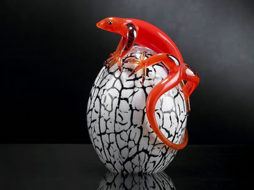 SMALL EGG WITH GEKO - Glass decorative object by VGnewtrend - view 2