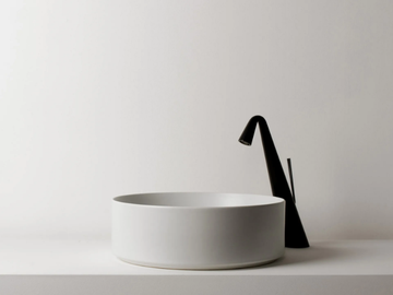 TRACK - Countertop round single ceramic washbasin by Valdama - view 3