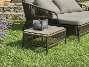 CRICKET - Synthetic fibre garden side table by Varaschin - view 2