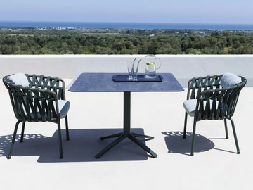EMMA - Square aluminium garden table by Varaschin - view 2