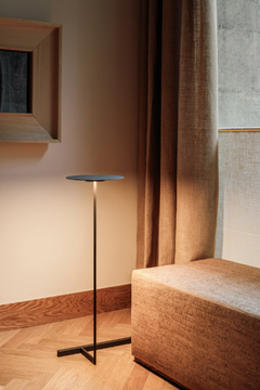 FLAT 5957 - LED metal floor lamp by Vibia - view 3