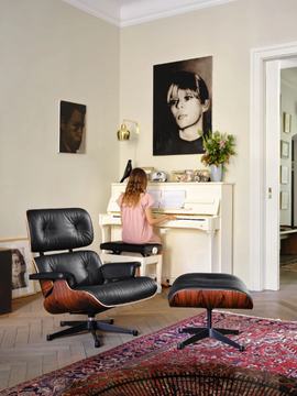 EAMES LOUNGE OTTOMAN - With 4-spoke base leather footstool by Vitra - view 3
