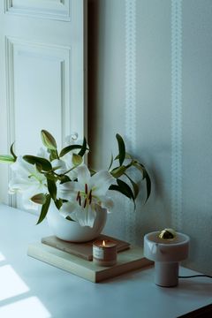 ISABELLA / Art. floreale geometrico-Baby blue by AGENA