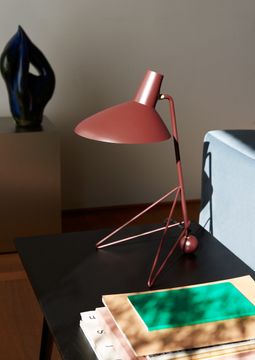 Tripod HM9 by &tradition - view 9