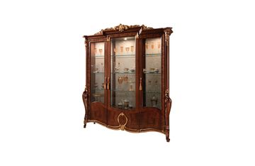 Donatello Displays cabinets by Arredoclassic