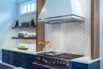 Shiraz Bianco Mosaic Polished Stone by Artistictile - view 4