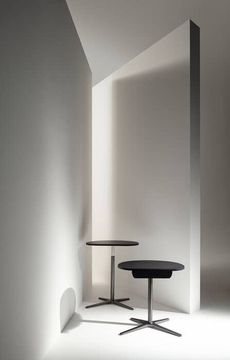 Sir Vito by B&B Italia