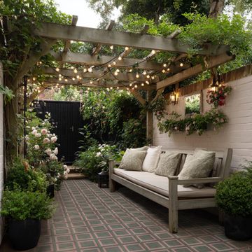 Medina Porton Bay Cement Tile by Bert & May - view 3