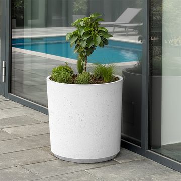 Simple M by Betoni