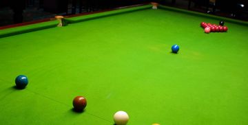 Gioco Biliardo Snooker o all'Inglese: Scopri e Scarica le Regole in PDF by Biliardi MBM srls
