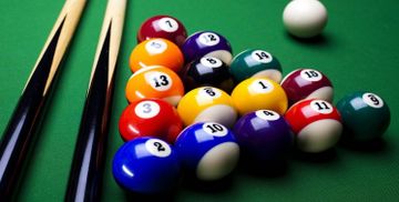 How to Play Billiards: Specialities and Billiards Game Regulations by Biliardi MBM srls
