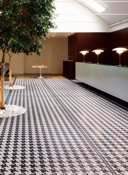 PIED DE POULE NERO - Glass mosaic by Bisazza - view 3