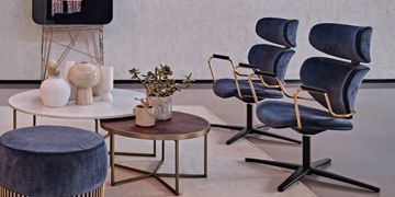 Asia Swivel by Black Tie