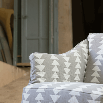 MARK - Velvet armchair with armrests by Blasco - view 6