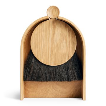 Dustiny's Child Broom and Dustpan by Blu Dot