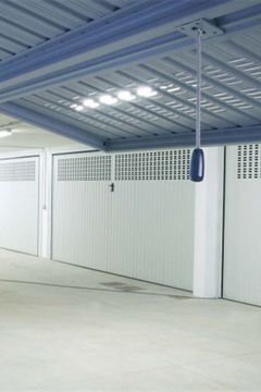 Basculanti in alluminio by Bussi