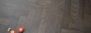 Medlar Oak – 90° Herringbone by Cadorin Group