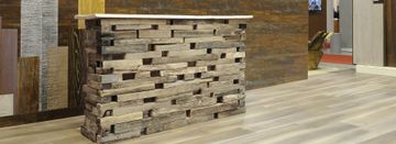 Top bar counters / Reception by Cadorin Group