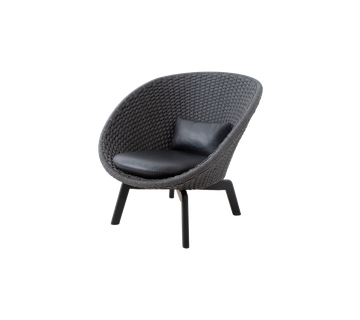 Peacock lounge chair by Cane-line
