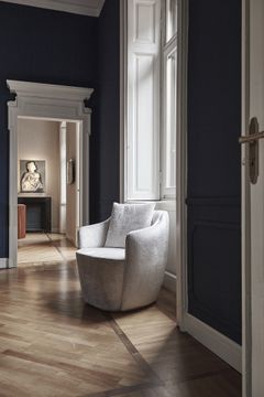 Audrey M by Capital Collection - view 3