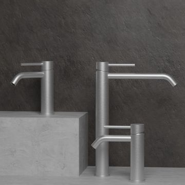 NAVIS 99006-316 - Stainless steel toilet roll holder by Carimali