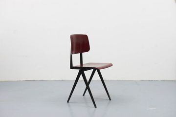 Chaise vintage Galvanitas S16 acajou et noir by Cartel de Belleville