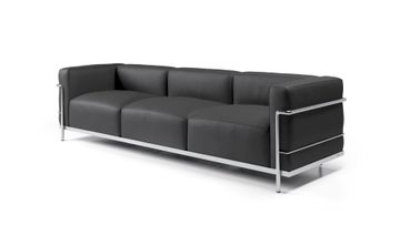 3 Fauteuil Grand Confort, grand modèle, trois places by Cassina - view 3