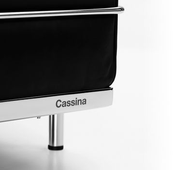 2 Fauteuil Grand Confort, petit modèle by Cassina - view 7